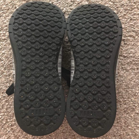 NOBULL GREY LINEAR TRAINER (WOMEN'S) - 5 / GREY LINEAR - Picture 4 of 5